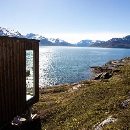 Aurora Distillery Cabins ロッジ *