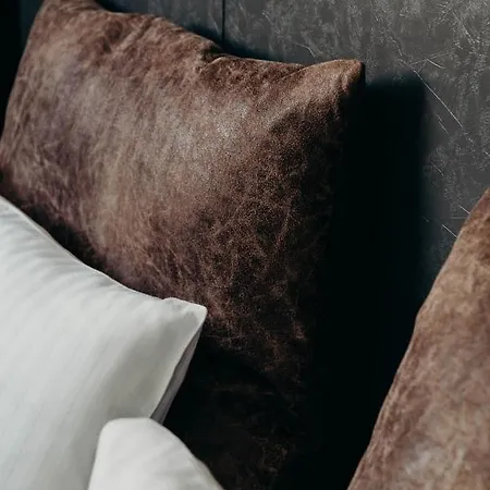 ロッジ Aurora Distillery Cabins