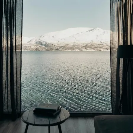 Aurora Distillery Cabins